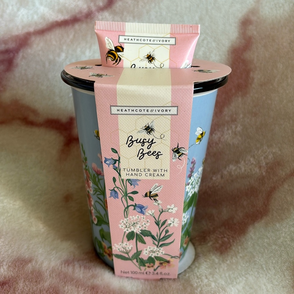 Heathcote & Ivory Busy Bee Caramic Tumbler Glass with Scented Hand Cream NWT